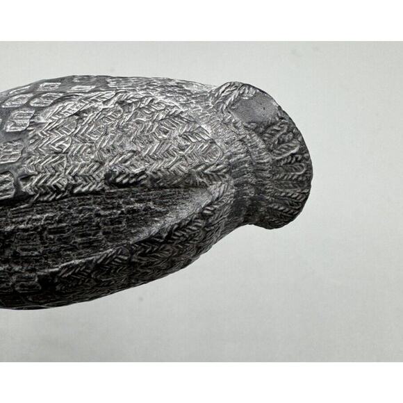 Hand Made in Canada " A Wolf Original " Soapstone Loon And Chick Figurine - Picture 10 of 12